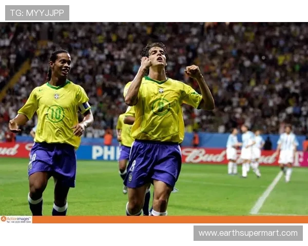 卡卡助力球队重塑进攻策略，展现传球天才的关键影响力