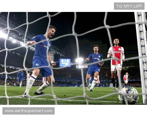 阿贾克斯攻防表现均衡,近期状态稳健 阿贾克斯攻防表现均衡,近期状态稳健